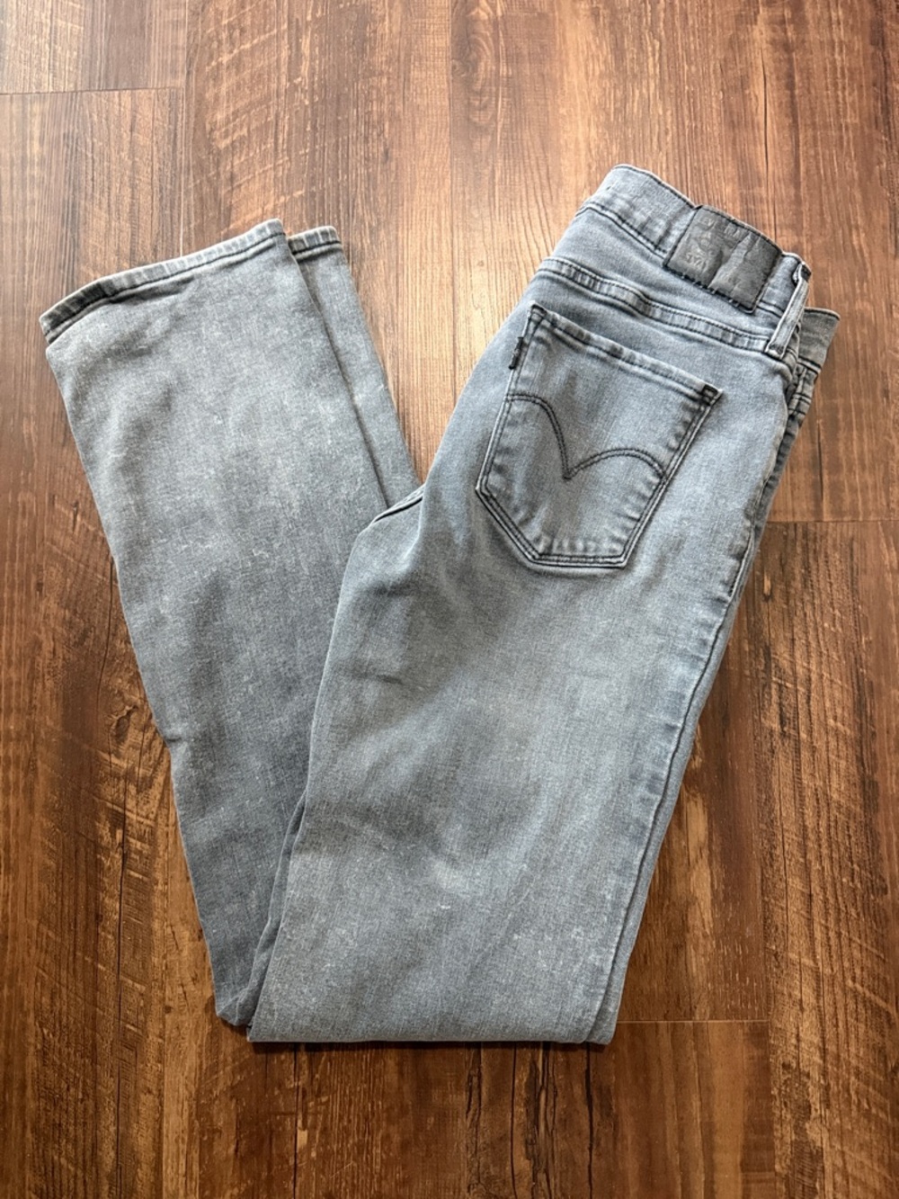 Women's Levi’s 314 Shaping Straight Gray Denim Jeans Size 28
